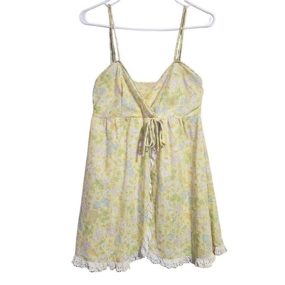 VINTAGE 70s Floral Babydoll Nightgown Lace Trim‎ Pastel Yellow Groovy Floral